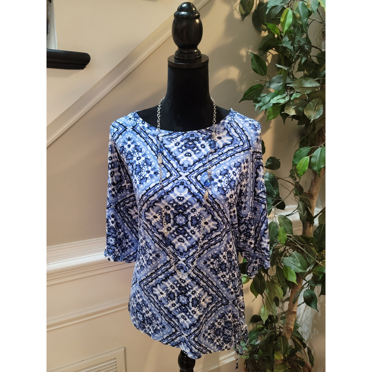 Counterparts Blouse Top Women's SZ XL Blue Ikat Drawstring Side Slit Boat Neck