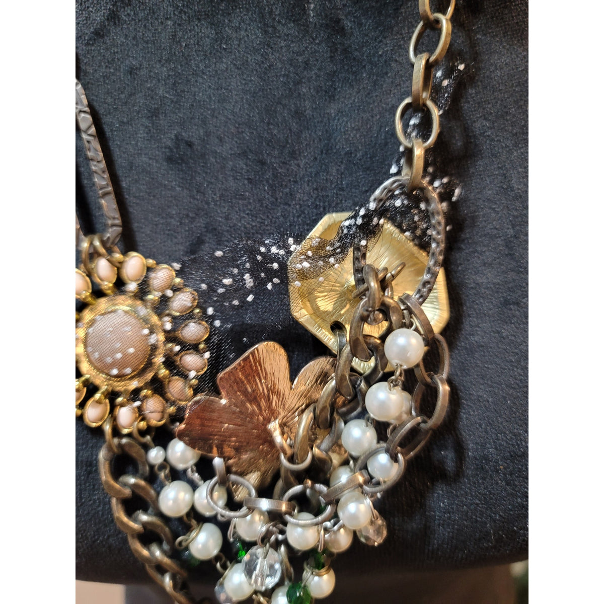 Plunder Women's Statement Necklace with Pearls Rhinestones and Flower Detailing