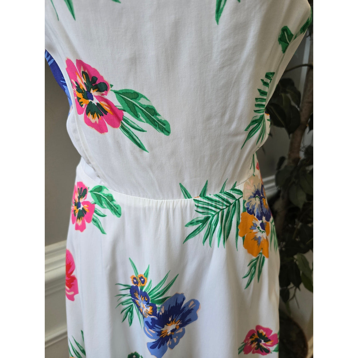 Old Navy A-Line Dress Women Large White Floral Smocked Open Back Spaghetti Strap