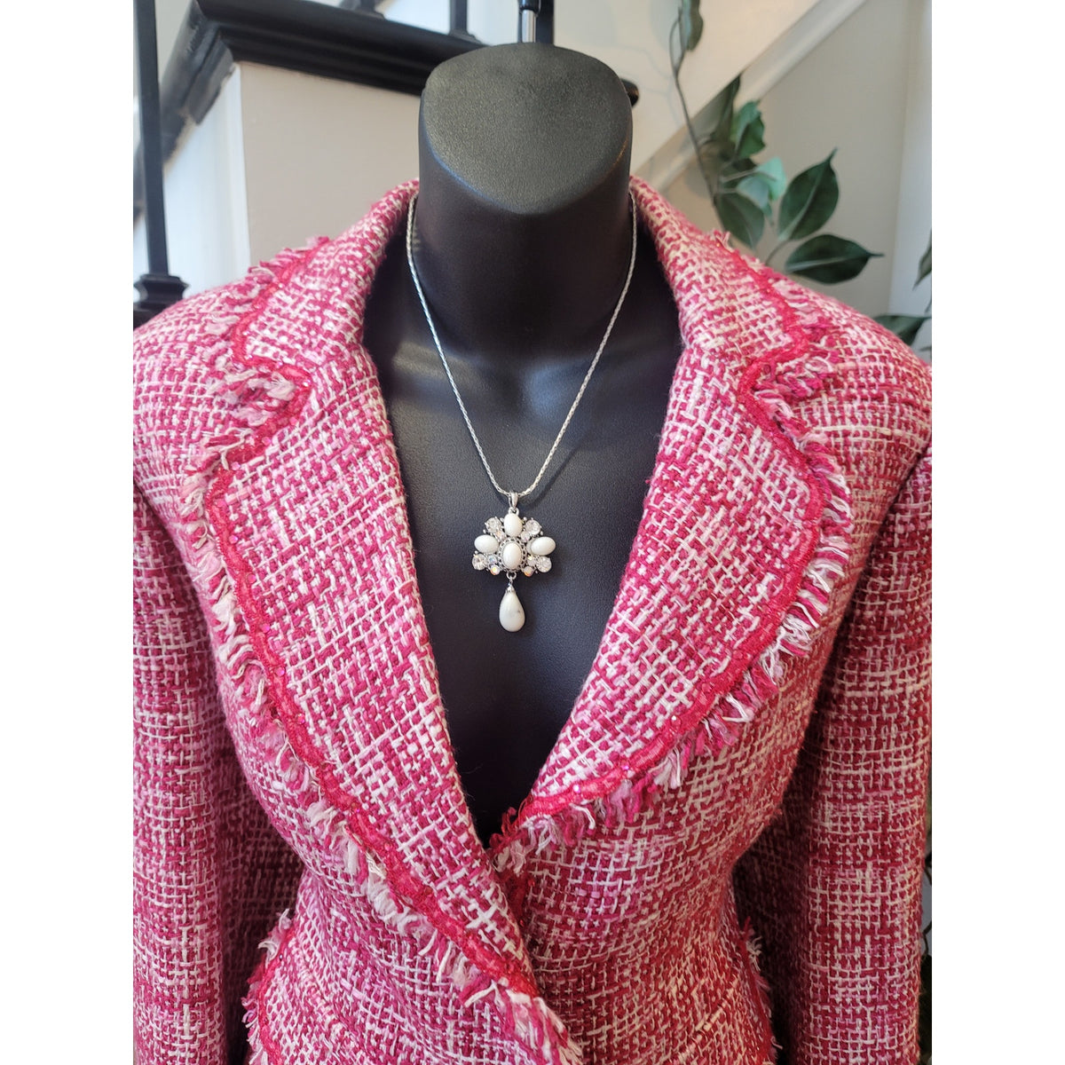 I.C.E. Skirt Suit Set Women's SZ 10 Pink Long Sleeve Blazer Front Pocket Lined