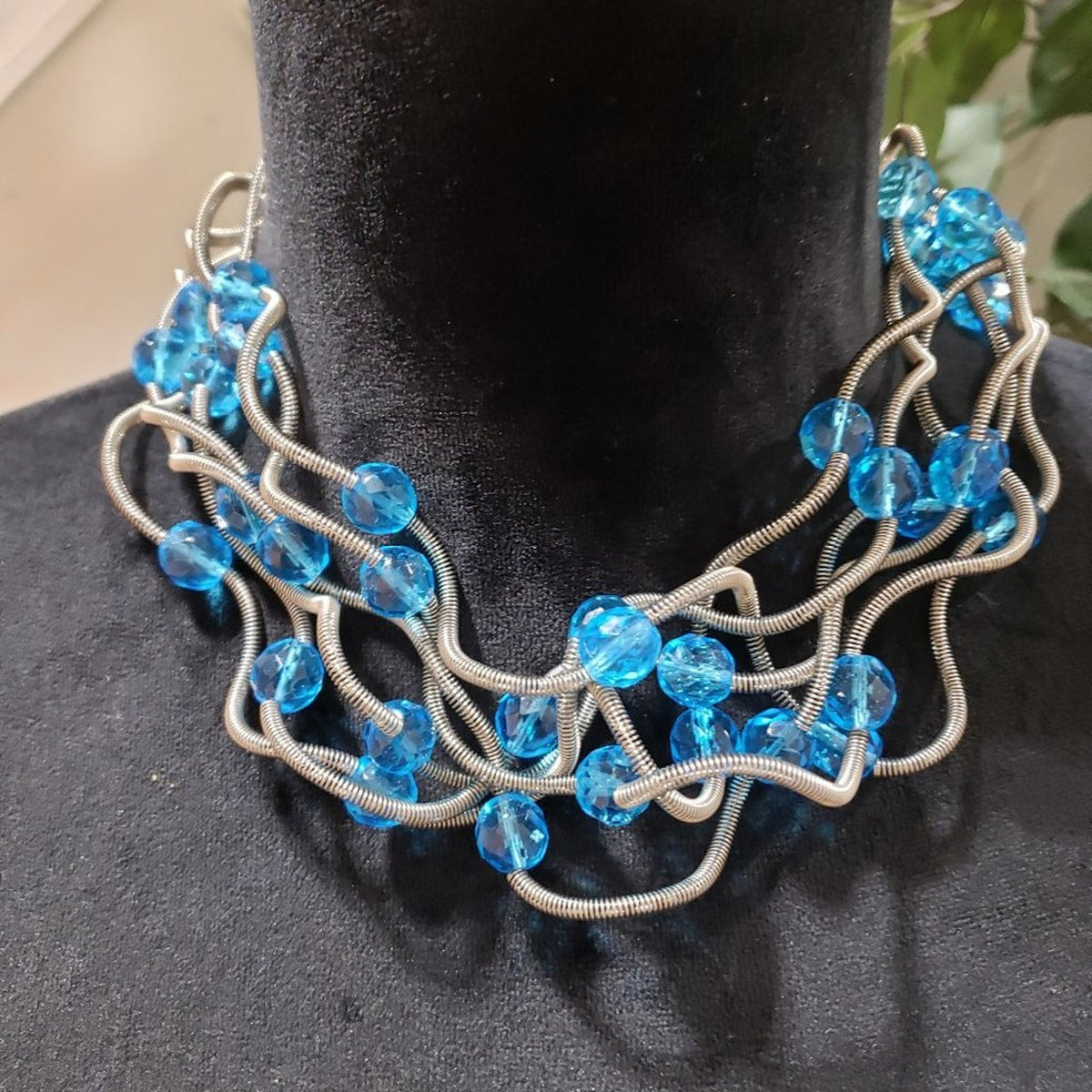 Women Fashion Multistrand Silver Wire Blue Rhinestones Beaded Collar Necklace