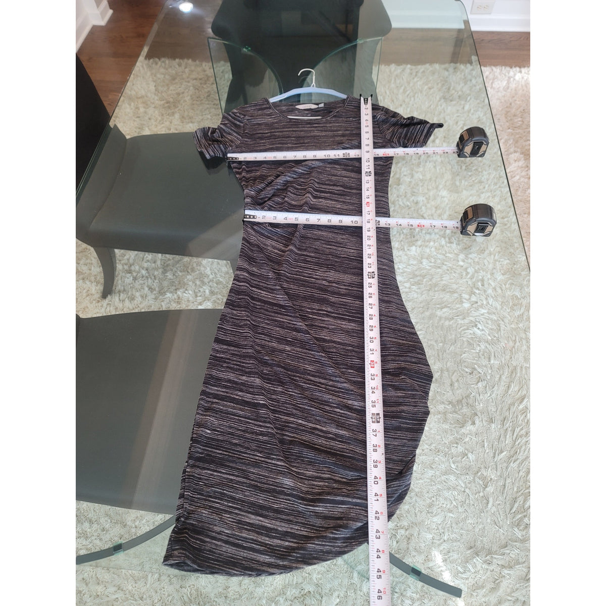 Athleta Midi Dress Women's Size Medium Gray Polyester Short Sleeves Crew Neck