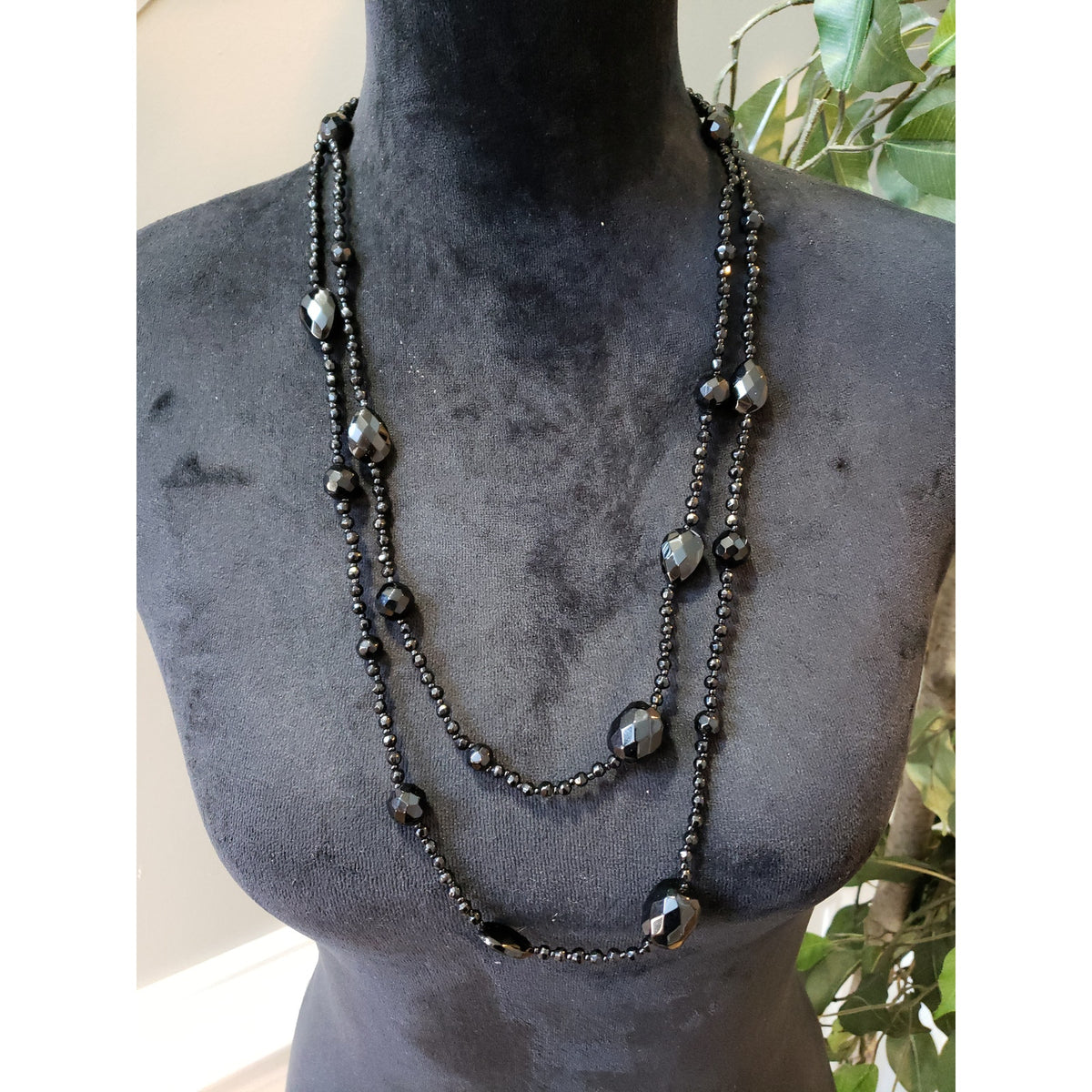 Women's Black Faceted Beaded Long Layered Necklace Elegant Fashion Jewelry