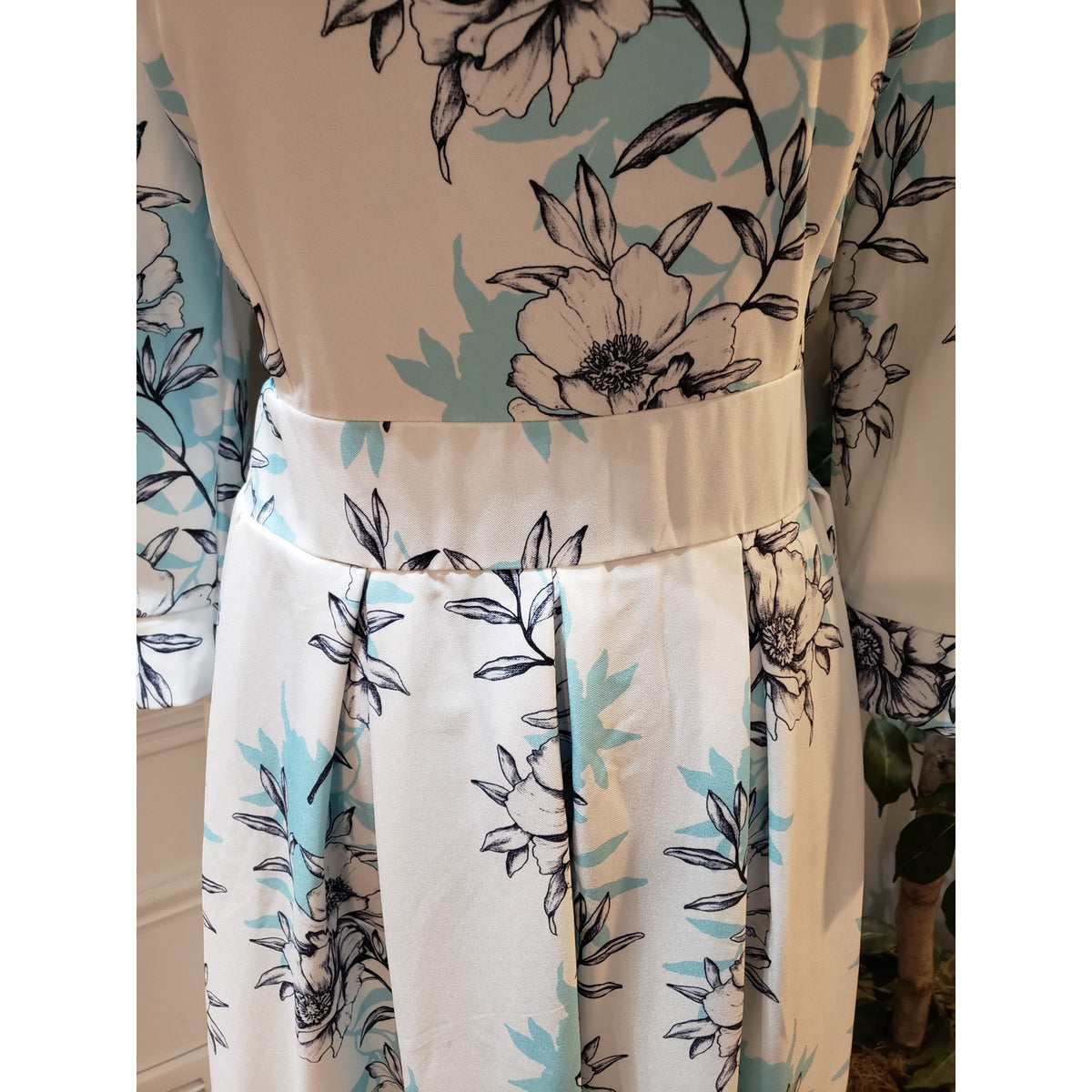Womens A-Line Dress XL White Floral Empire Waist 3/4 Sleeve Pockets Back Zip