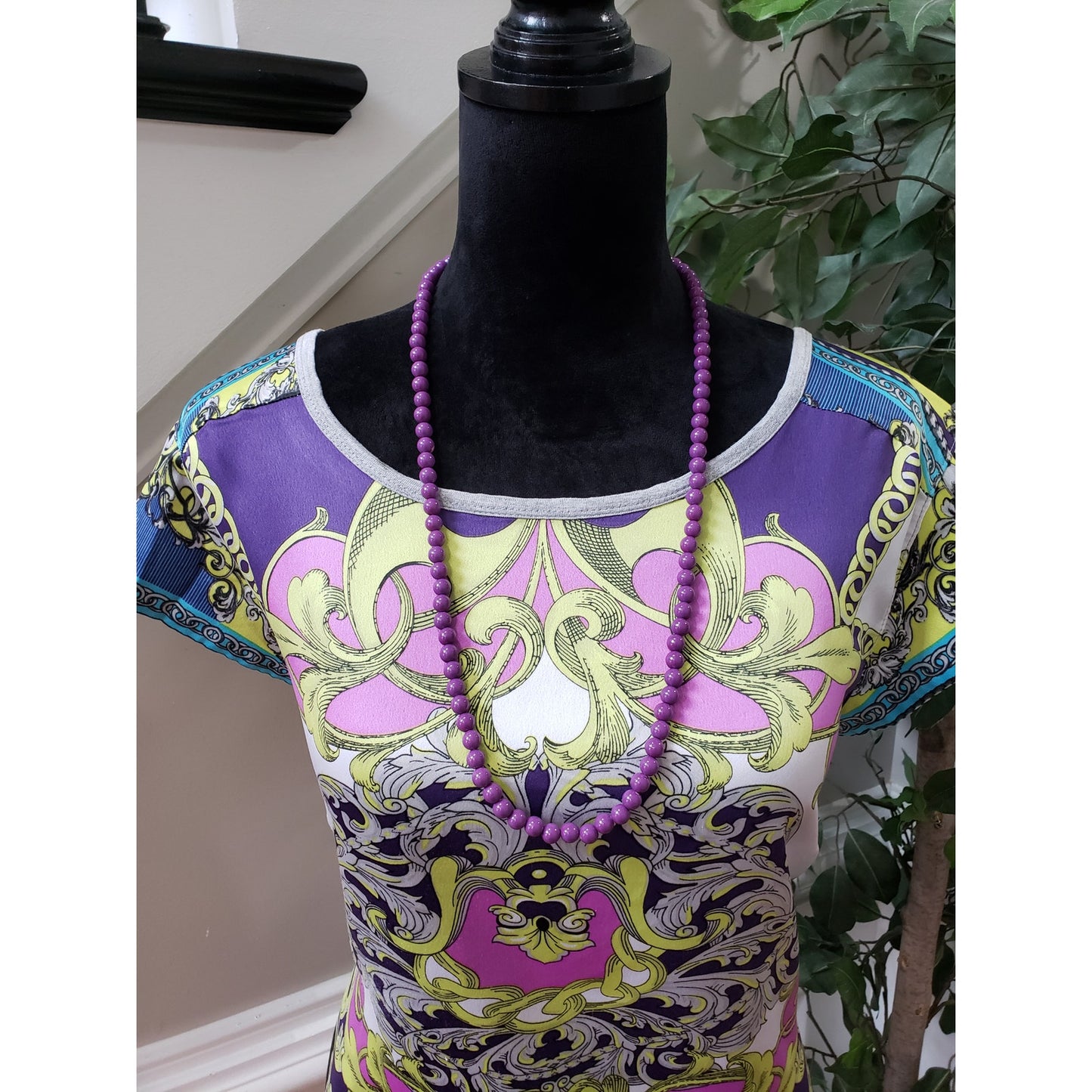 A.n.a Top Blouse Women's Size Large Multicolor Casual Short Sleeve Round Neck