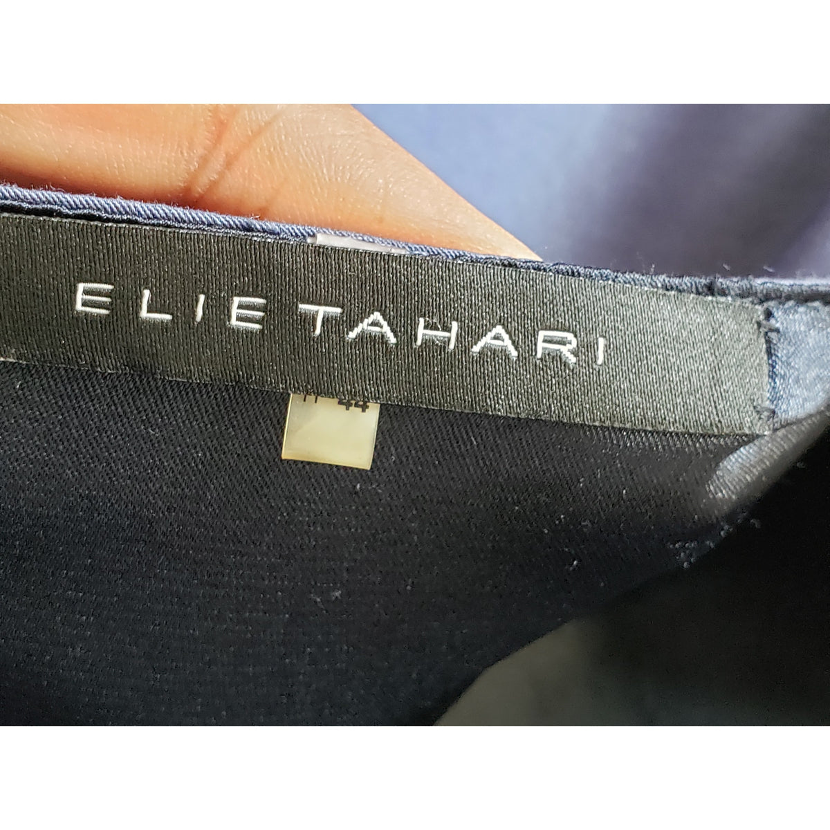 Elie Tahari Chiles Dress Women Size 8 Blue Long Sleeve Sold Out Belted Gorgeous