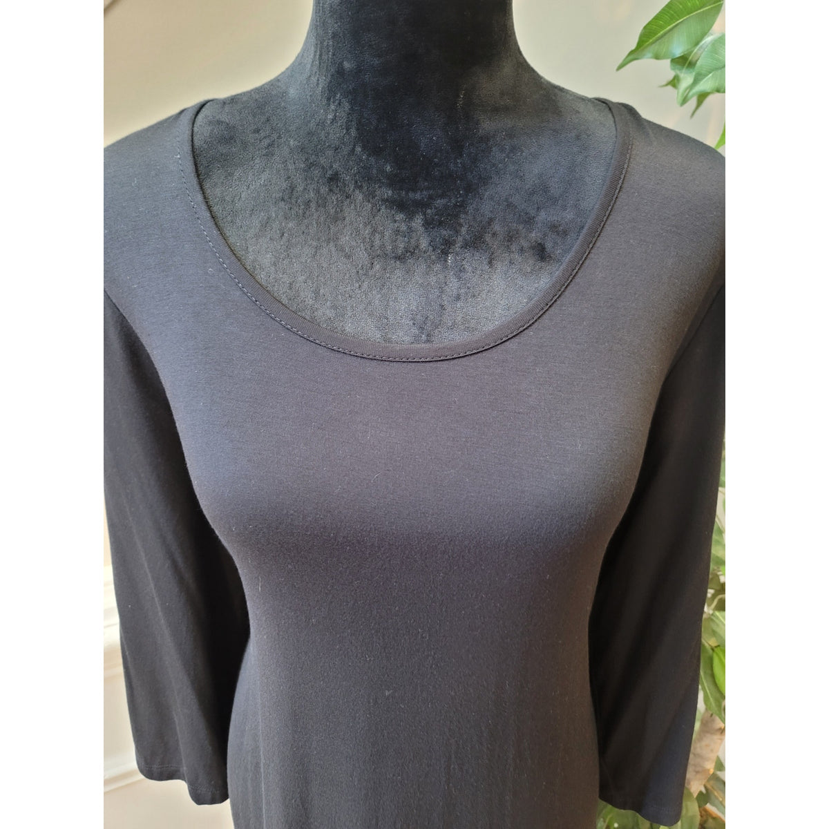 Cha Cha Vente Blouse XL Black Stretch Scoop Neck Tie Back Long Sleeve Pullover