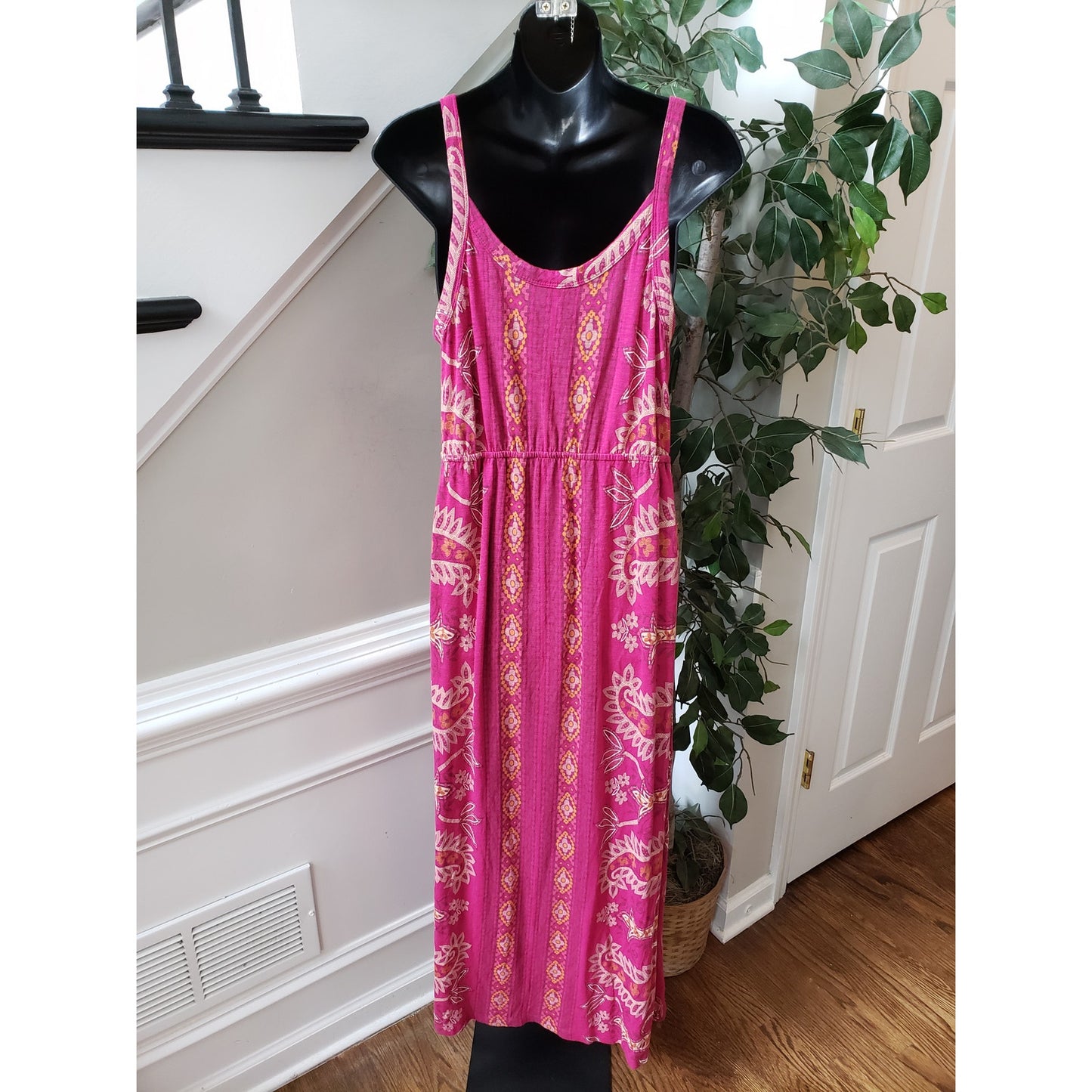 Sonoma Long Maxi Dress Women's Size Medium Purple Strap Round Neck Sleeveless