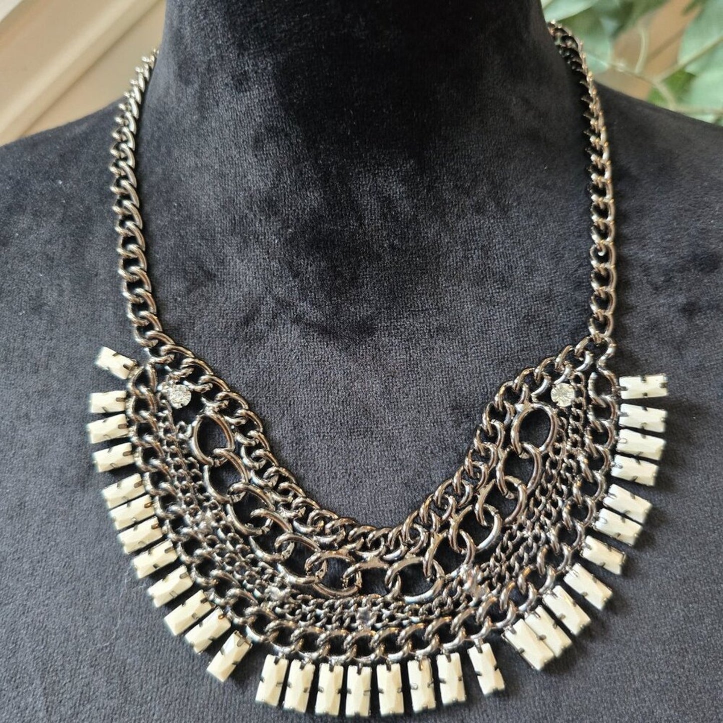 Womens White Chiclet Drops Bead Silver Tone Statement Bib Necklace Lobster Clasp