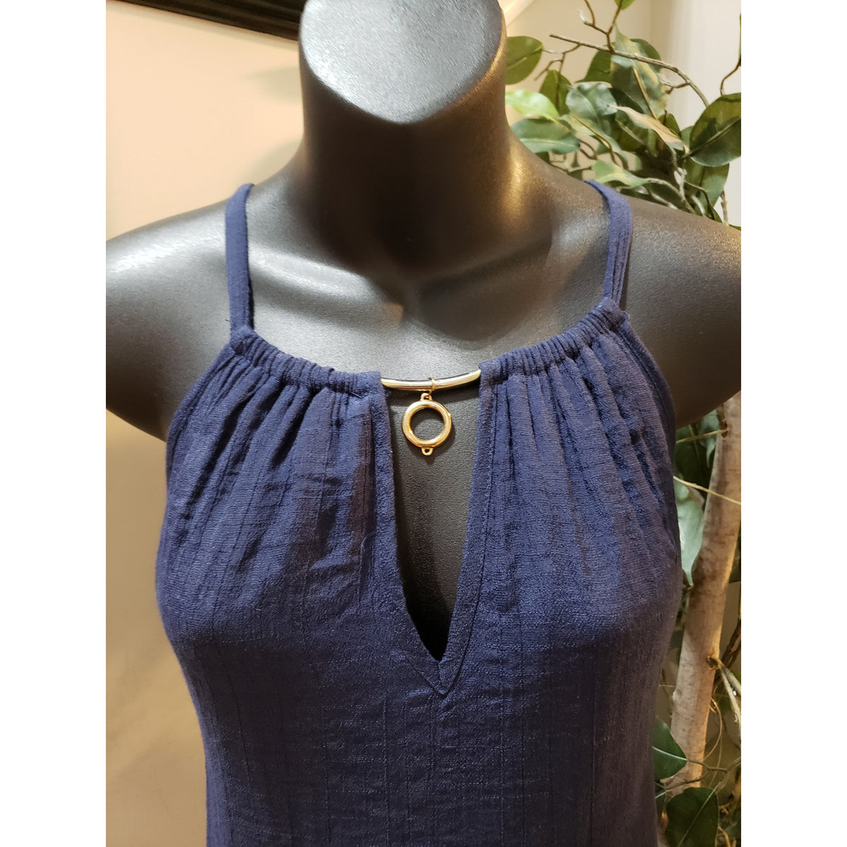 Mlle Gabrielle Maxi Dress Women's Size 2X Blue Rayon Keyhole Hi-Low Sleeveless