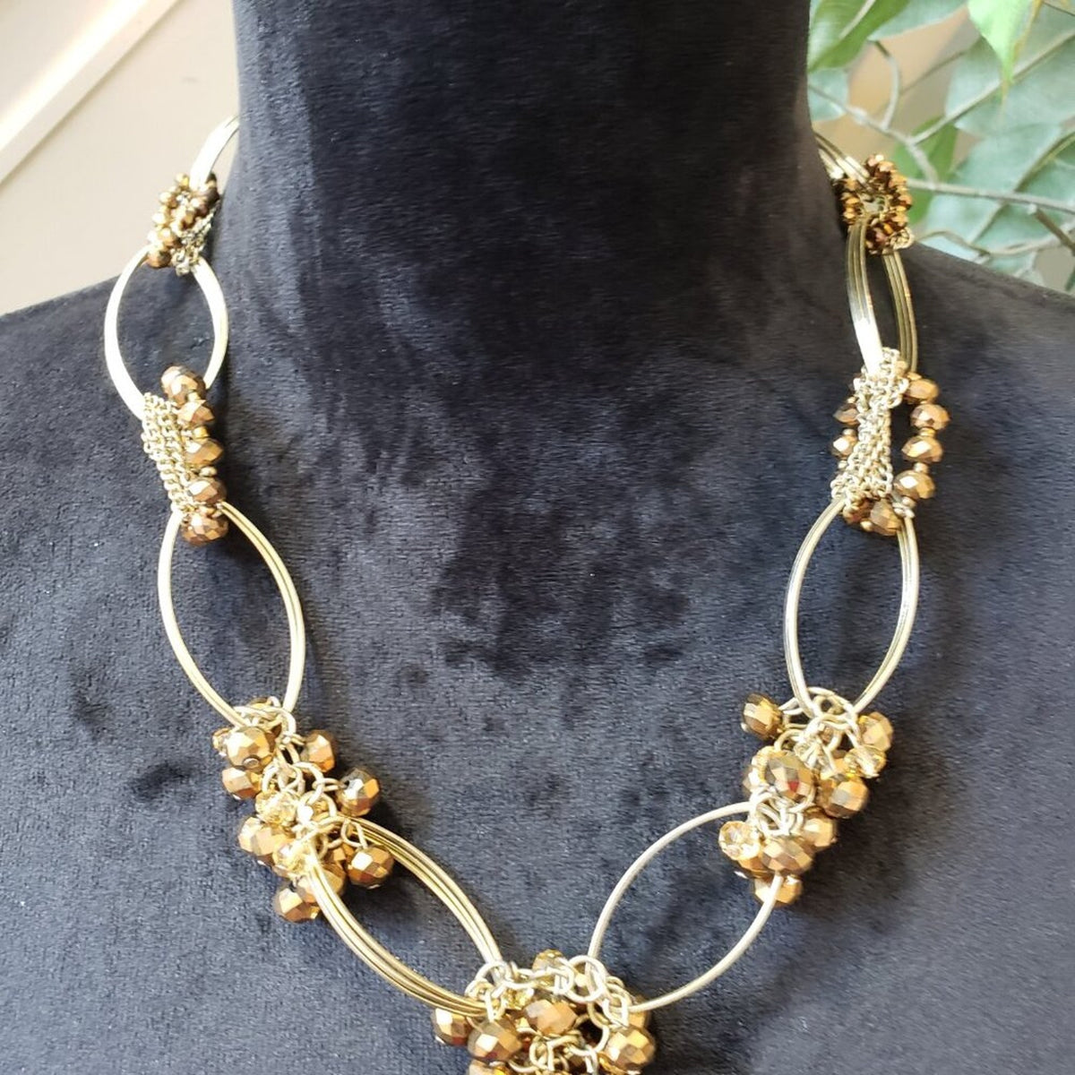 Womens Fashion Gold Tone Beaded Statement Necklace Jewelry with Lobster Clasp