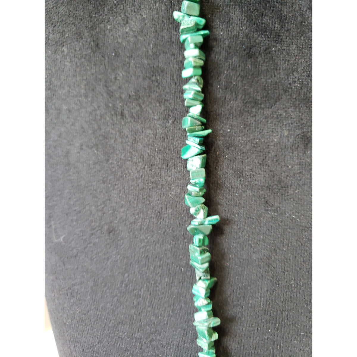 Women's Green Gemstone Chip Necklace Long Beaded Boho Jewelry