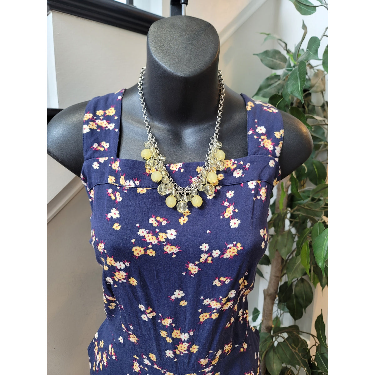 PopSugar Floral Jumpsuit Women's Size Large Navy Square Neck Sleeveless