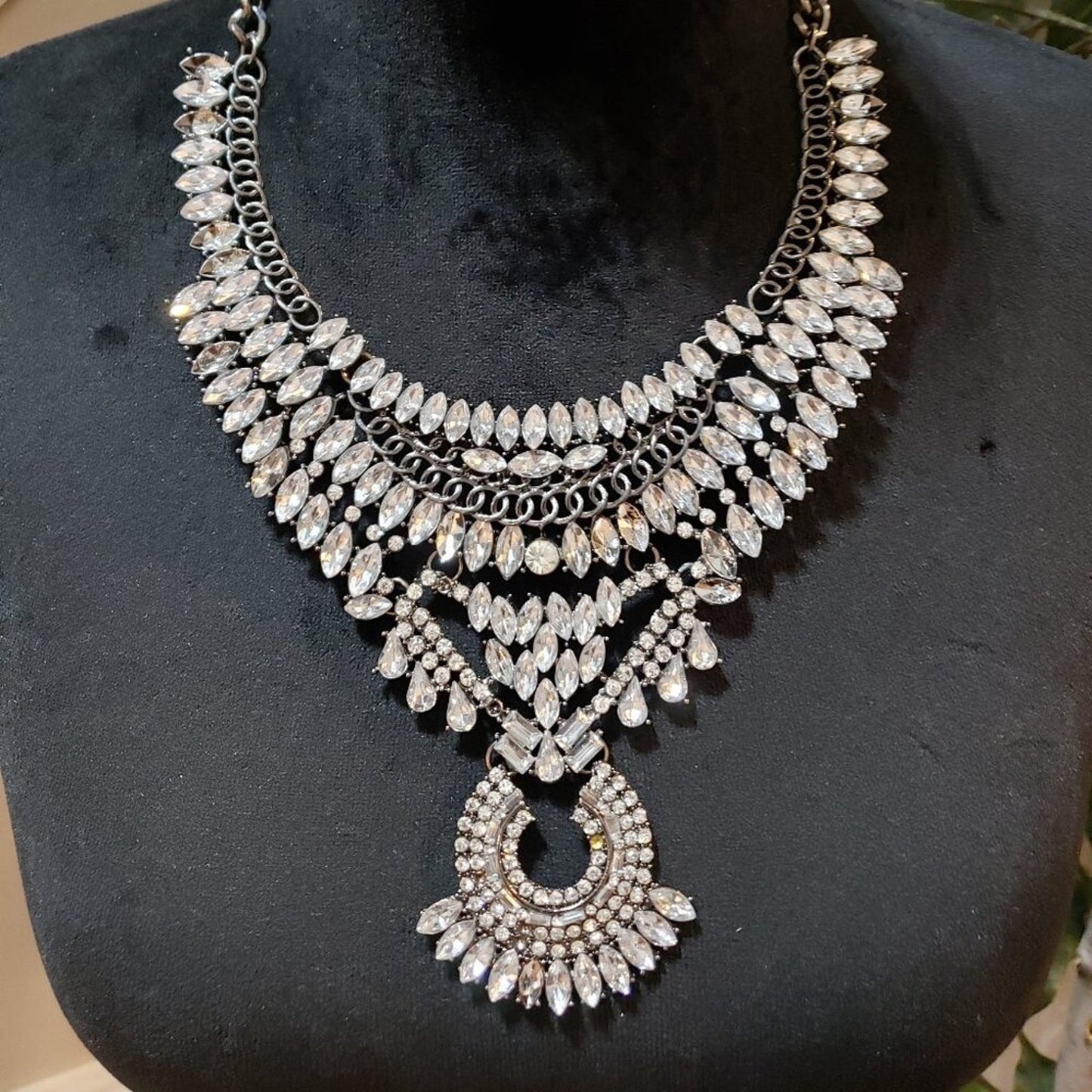 Womens Fashion Clear White Crystal Stone Link Chain Necklace with Lobster Clasp