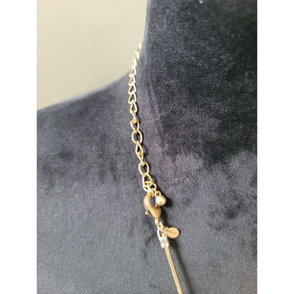 Chico's Women's Statement Necklace Gold Tone Pearl Beads Tassel Lobster Clasp