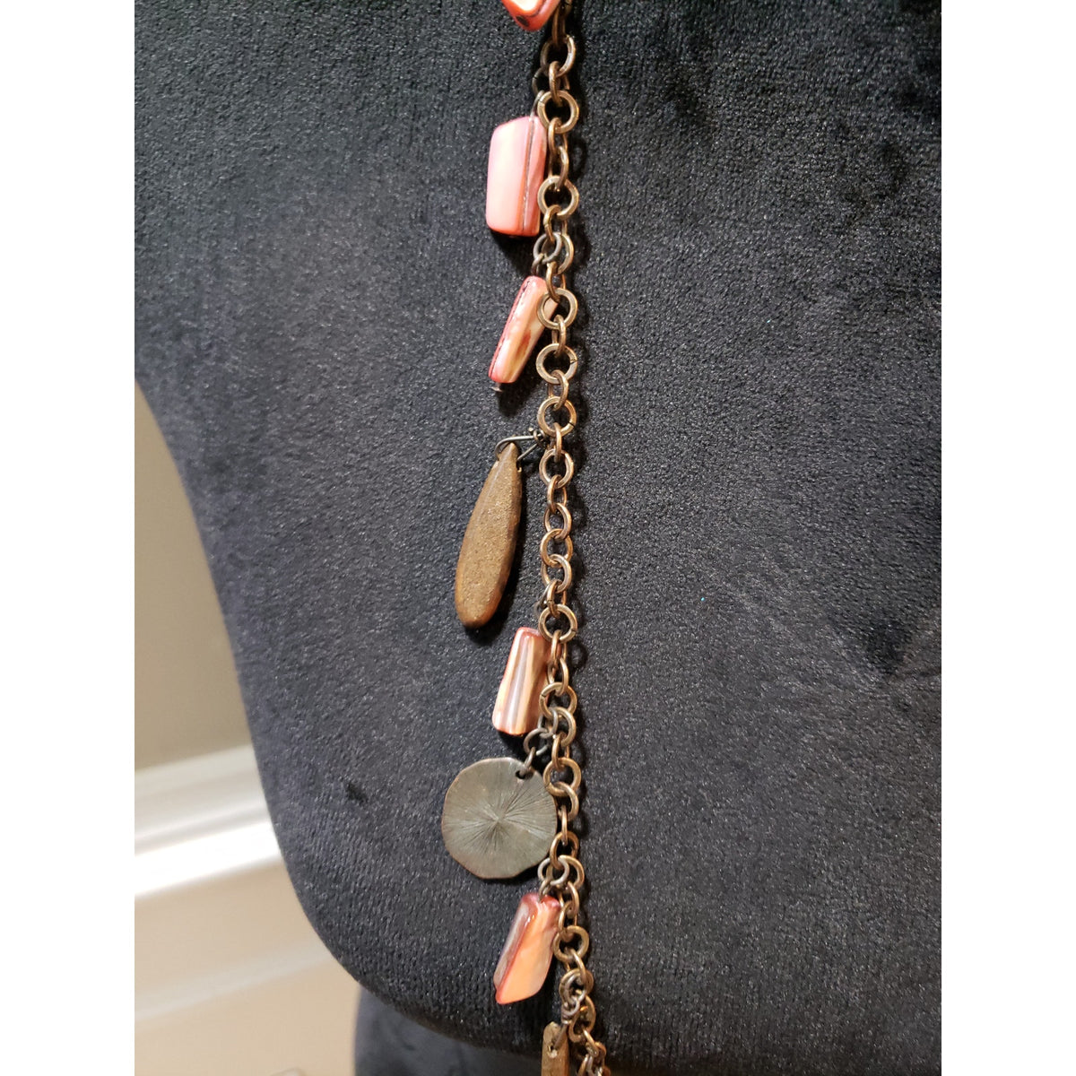Women's Long Chain Necklace Pink Shell Wood Disc Lobster Clasp Boho Style