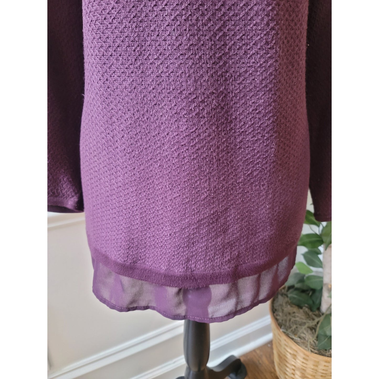 Chico's Sweater Women's Size 2 Large Purple Sheer Hem Knit Stretch Long Sleeve