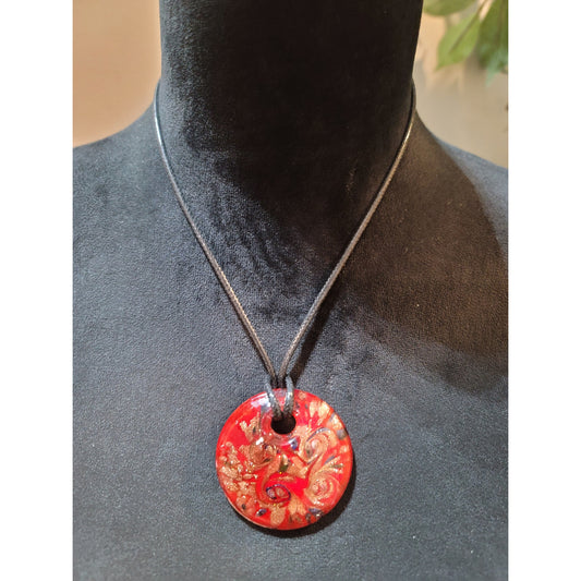 Women's Red Resin Disc Pendant Fashion Necklace With Lobster Clasp Lock