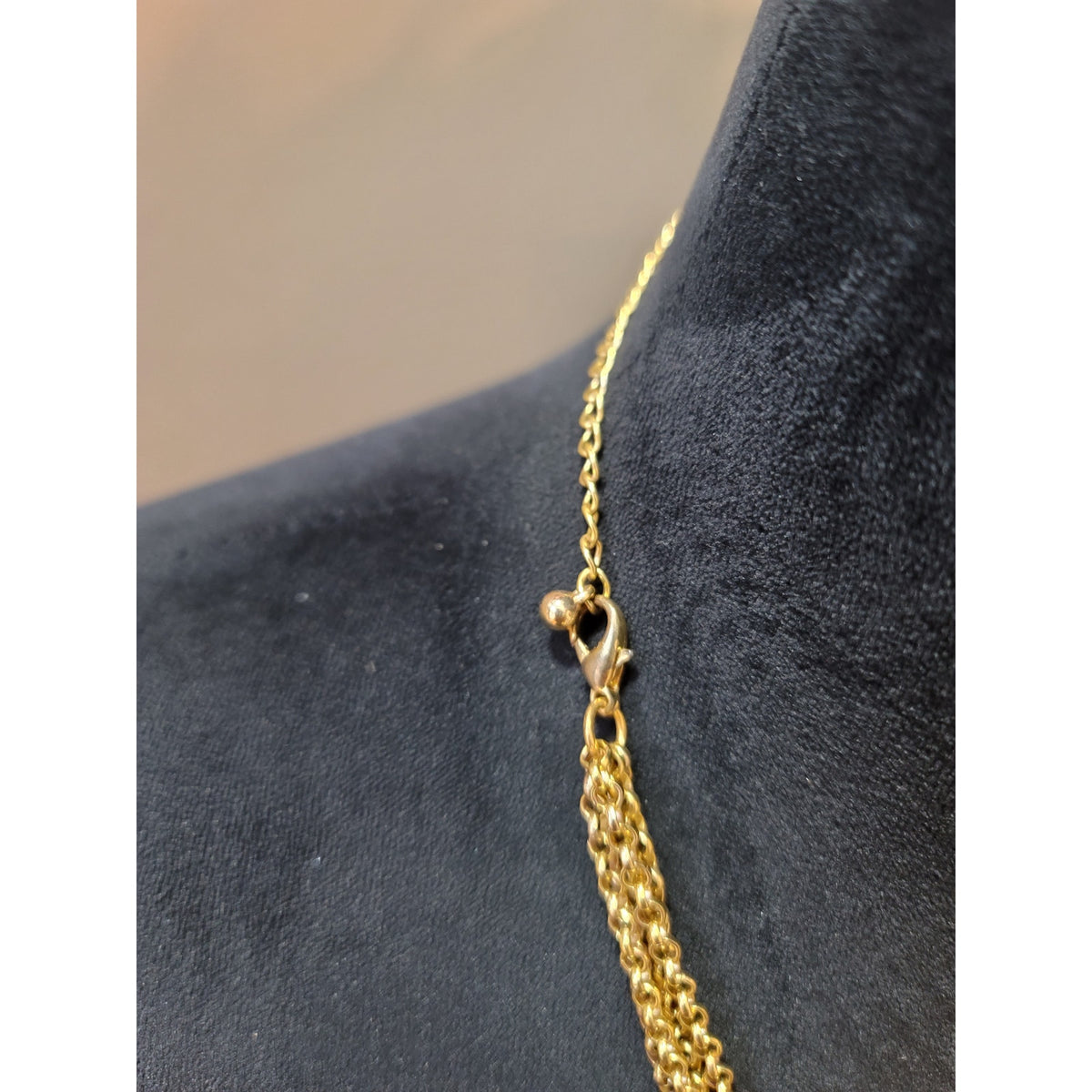 Women's Gold Chain Necklace with Wooden Square Pendants and Beaded Detail