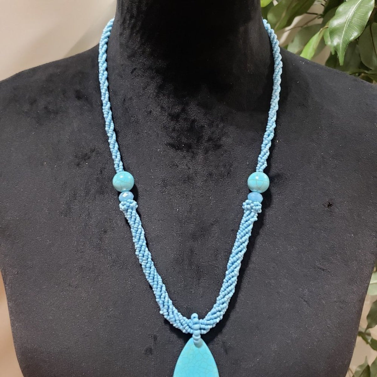 Womens Fashion Layered Beaded Turquoise Stone Big Pearl Shape Pendant Necklace