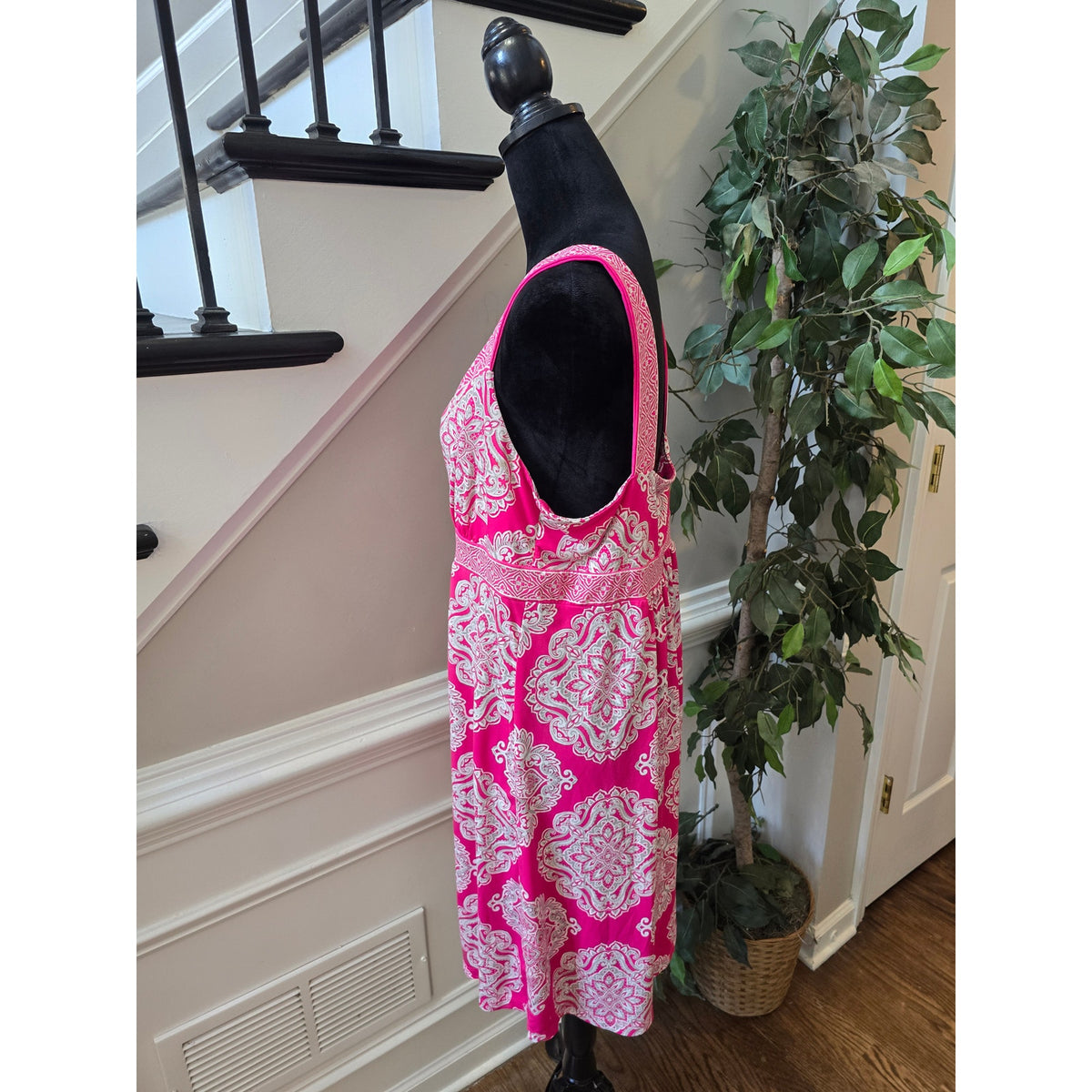 Apt 9 Midi Dress Women's Large Pink/White Geometric Pleated Stretch Empire Waist