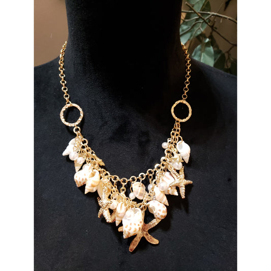 Womens Fashion Gold Tone Sea Life Motif Faux Pearl Cluster Statement Necklace