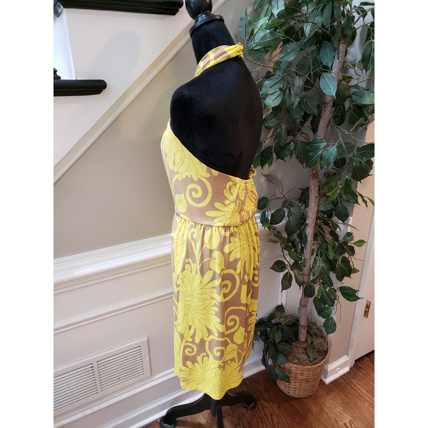Muse Sheath Dress Women's 12 Yellow Brown Floral Stretch Pleated Helter Neck