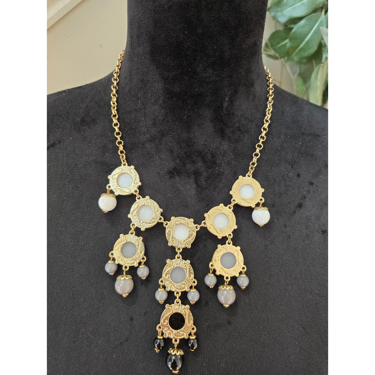 White Gray & Black Beaded Drop Statement Necklace Gold Tone Chain