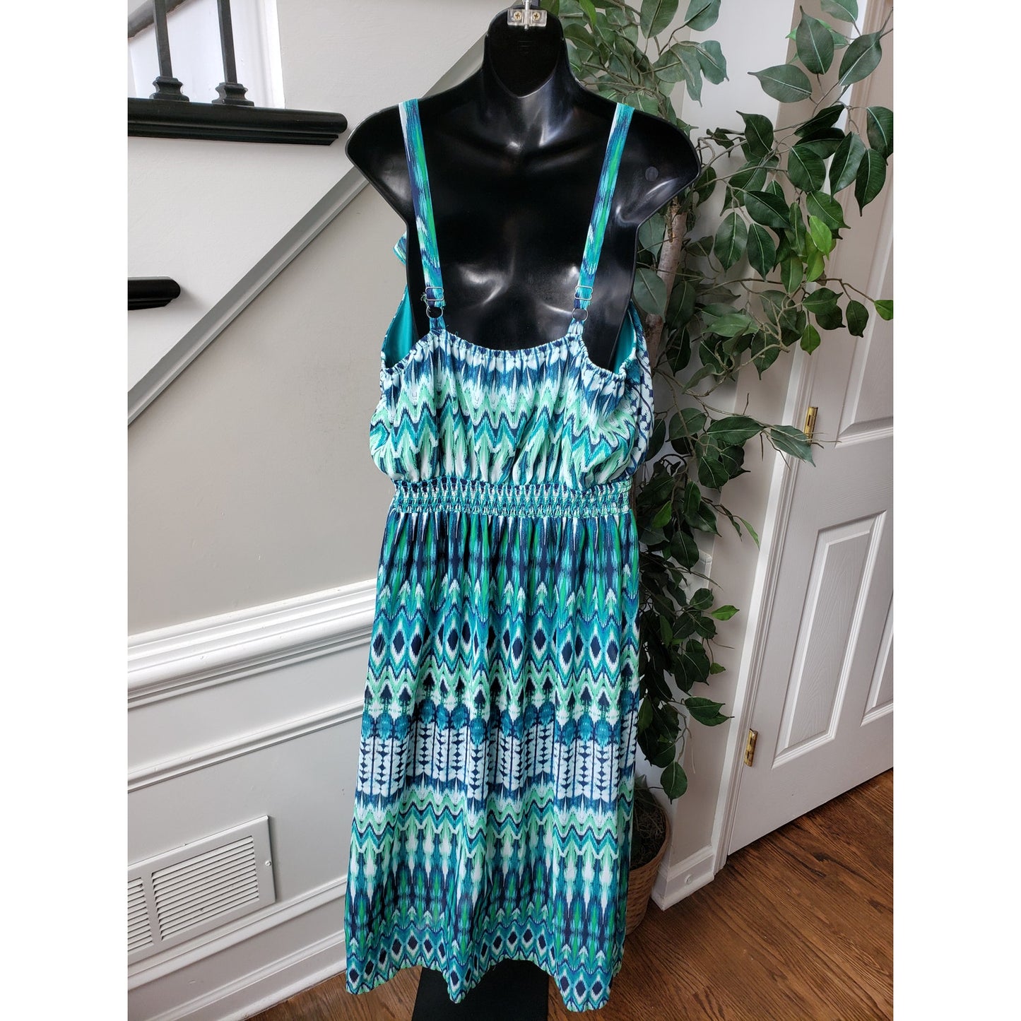 Faded Glory Long Maxi Dress Women 2X Green & Blue Ruffle Strap V-Neck Sleeveless