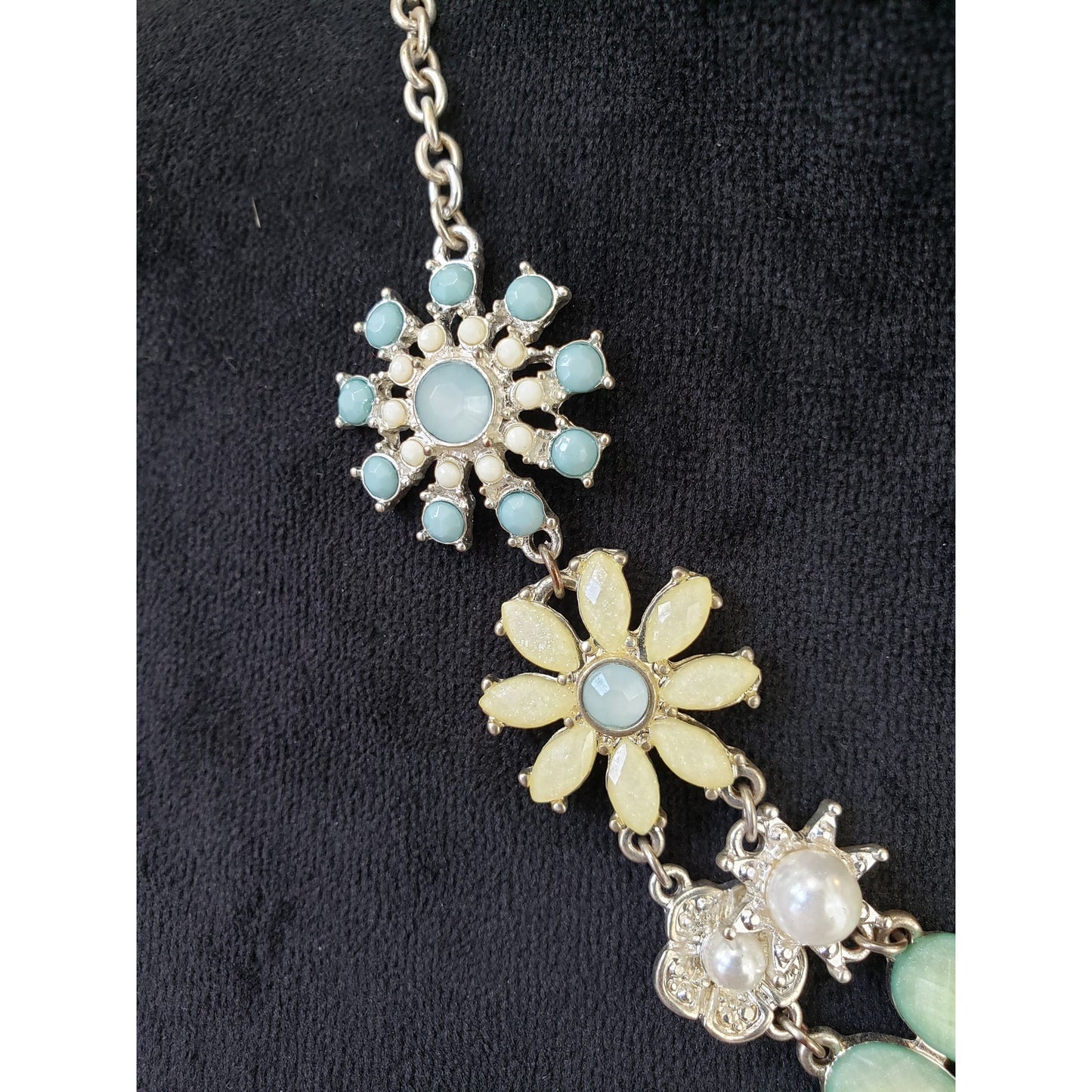 Womens Gold Plated Multicolor Acrylic Faux Pearl Filigree Statement Necklace
