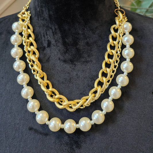 Womens Fashion Ivory Pearl Gold Tone Chain 3 Layered Necklace with Lobster Clasp