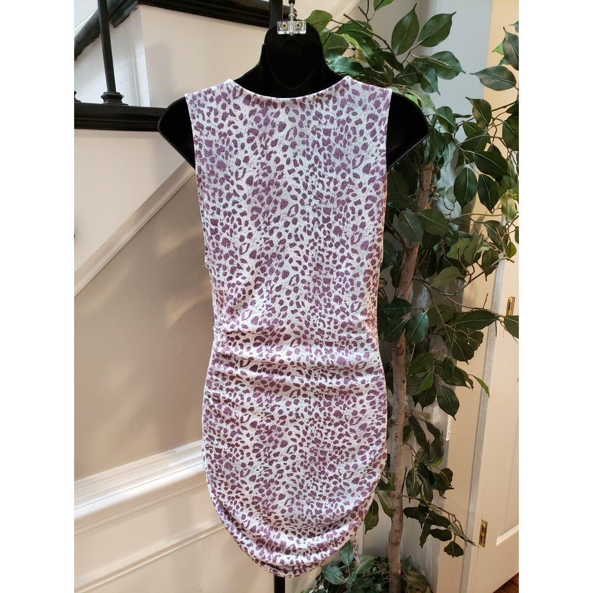 Blue Blush Women's Purple Round Neck Sleeveless Bodycon Knee Length Dress Small