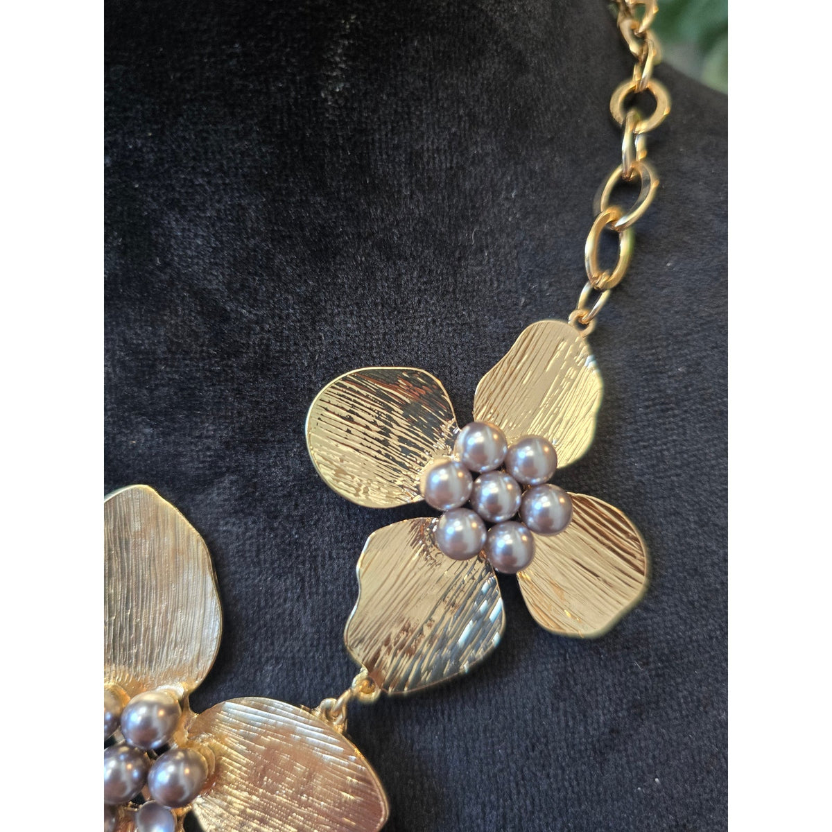 Jaclyn Smith Collection Gold-tone 3 Textured Floral Motifs Statement Necklace