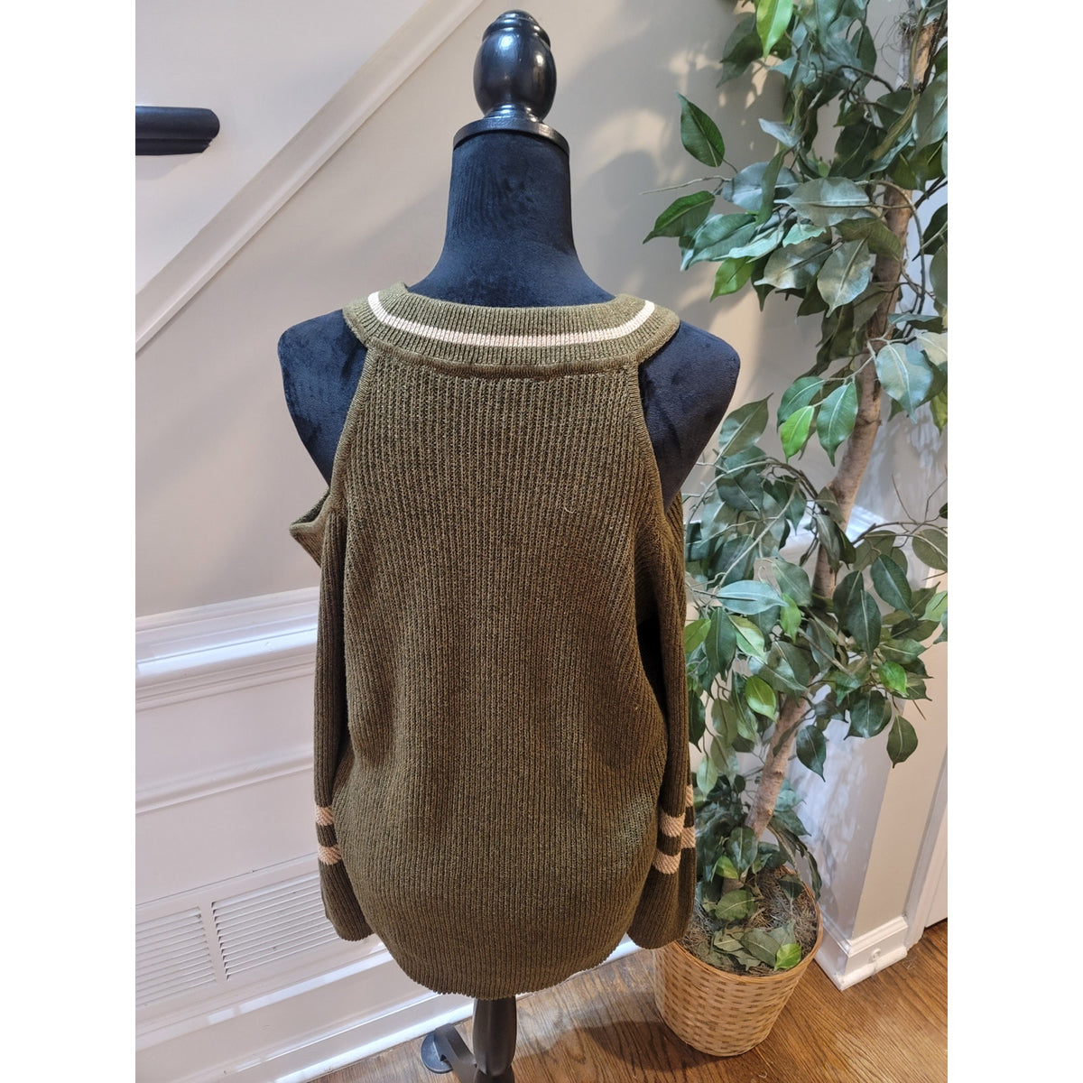 International Concepts Pullover Sweater Women's SZ XL Green Ribbed Cold Shoulder