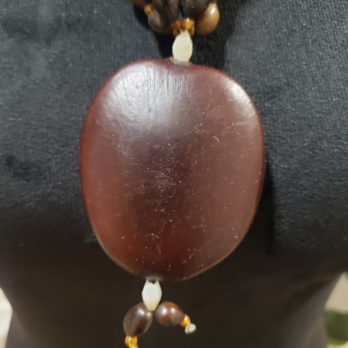 Womens Fashion Black Beads Brown Pendant Collar Necklace