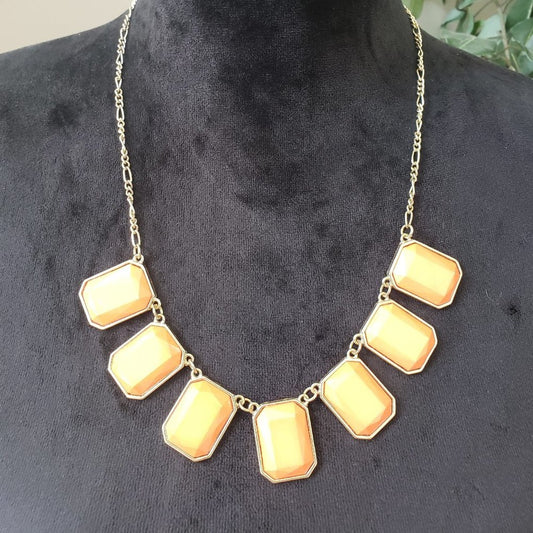 Womens Fashion Gold Tone Chain Faceted Beaded Statement Necklace w/ Lobster