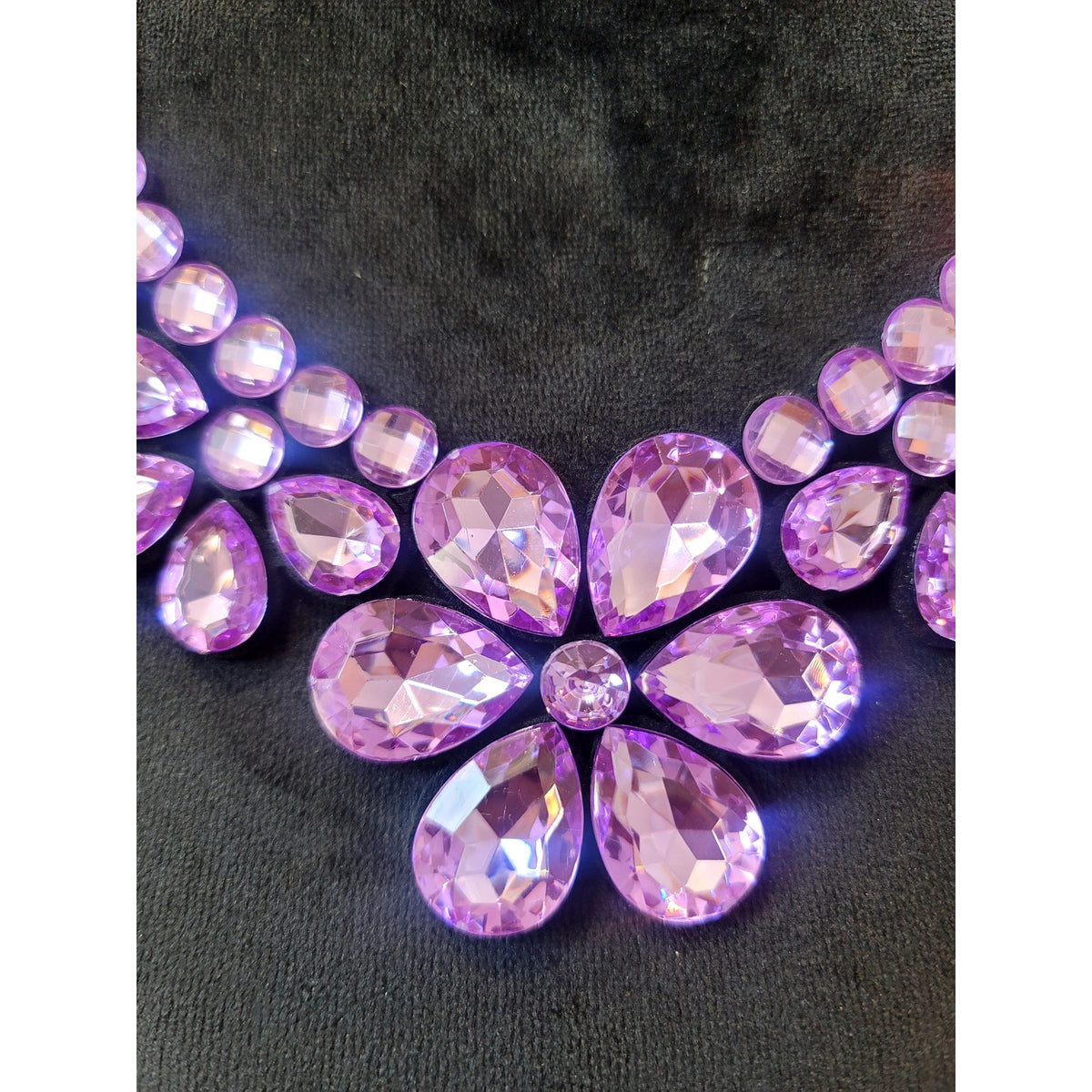 Lightweight Purple Stone Ribbon Statement Necklace Fashion Jewelry