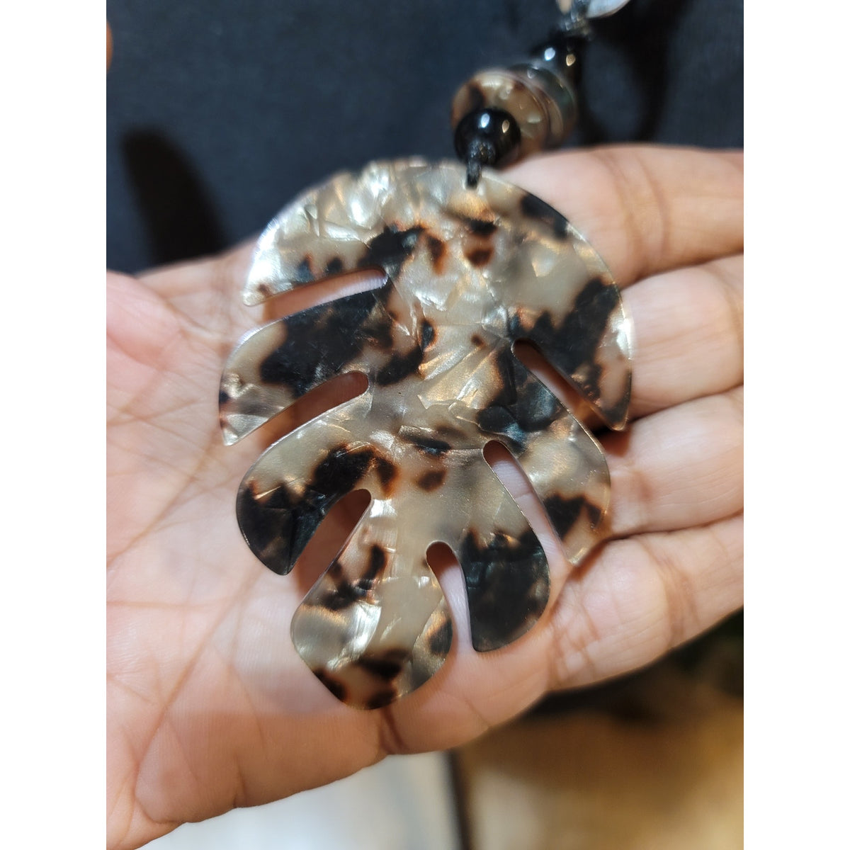 Women's Boho Style Tortoiseshell Leaf Pendant Necklace with Leather Cord