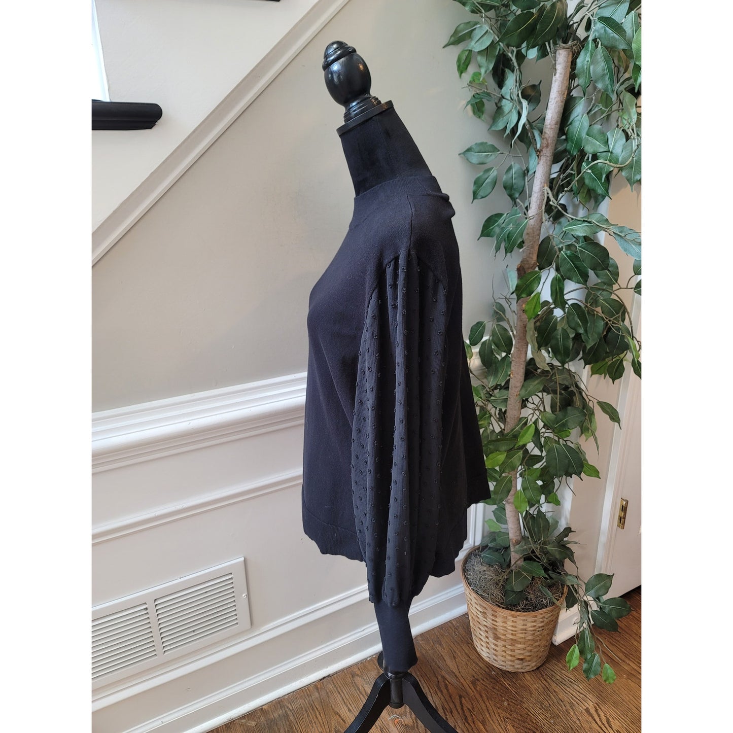 Vince Camuto Sweater Women's XXL Black Sheer Sleeve Textured Dot Knit Pullover