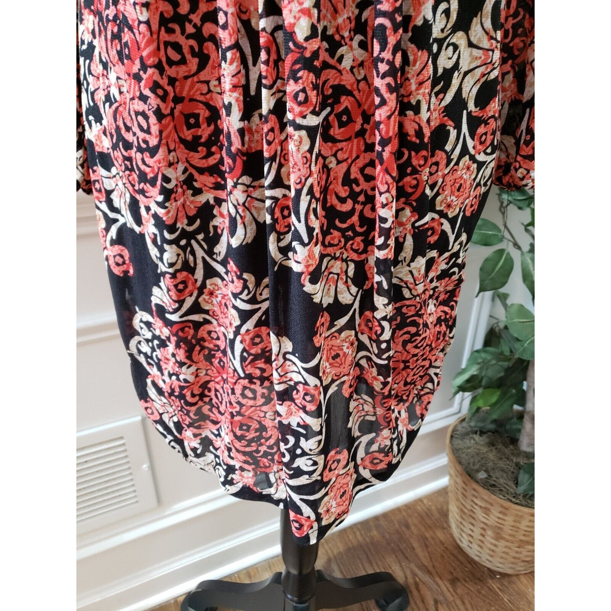 Womens Multicolor Polyester Round Neck Long Sleeve Knee Length Dress Size Medium