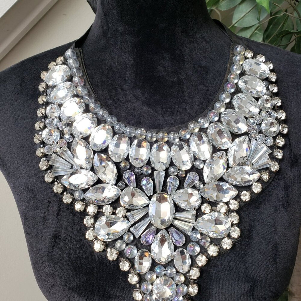 Womens White Big & Bold Crystal Statement Collar Necklace with Ribbon Knot Clasp