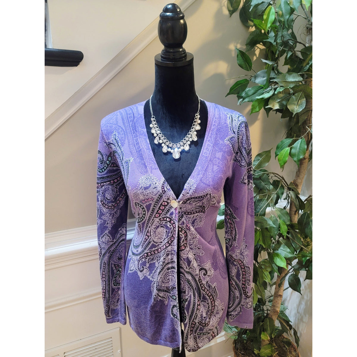 Chico's Cardigan Sweater Women's Size 1/M Purple Paisley V-Neck Long Sleeves