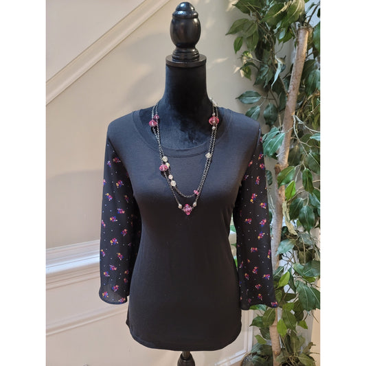 The Pioneer Woman Blouse Women’s Size M Black Floral Flare Sleeve Scoop Neck Top