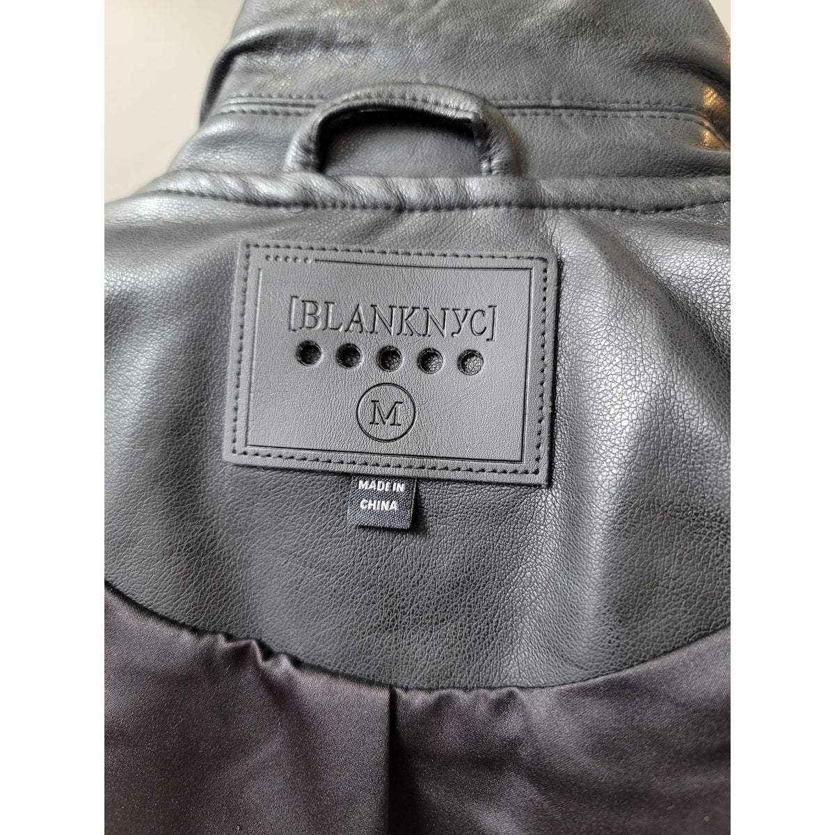 Blanknyc Belted Moto Jacket Men's Size M Black Leather Zippers Two Pockets