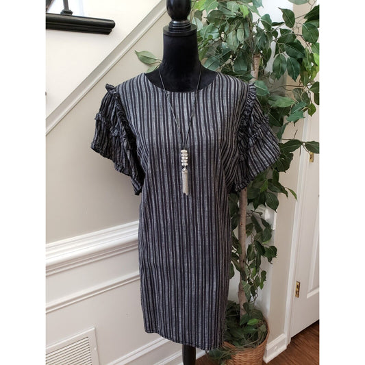 Who What Wear Women Black White Striped Ruffle Sleeve Knee Length Shift Dress 1X