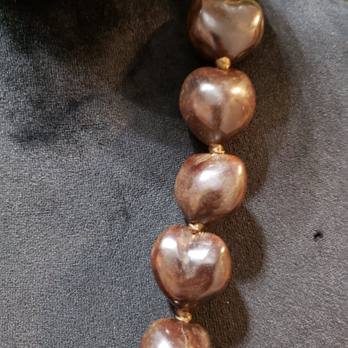 Women Fashion Brown Lumbang Kukui Nut Seed Collar Necklace with Lei Ribbon Clasp