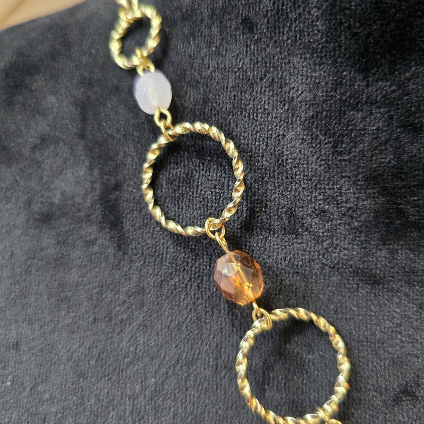 Womens Gold Tone Pink & Topaz Beads Twisted Rope Circles Linked Necklace Jewelry