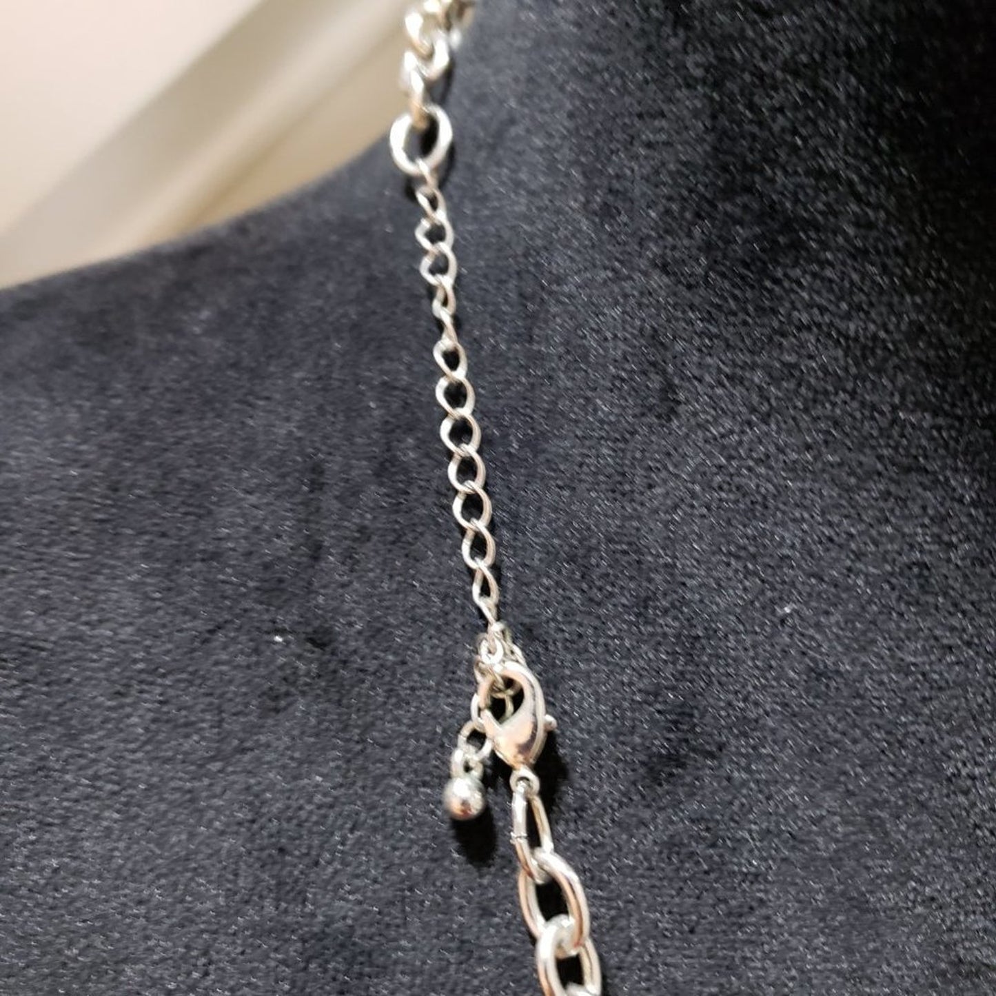 Women Fashion Multicolor Mixed Crystal Stones Collar Necklace with Lobster Clasp