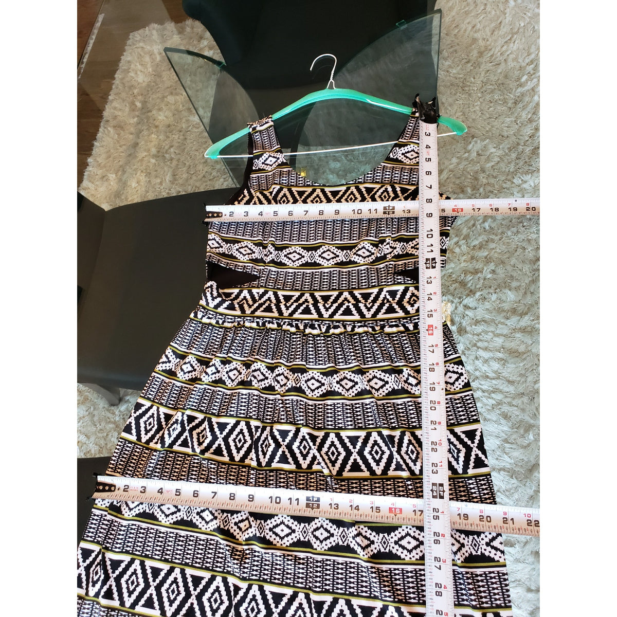 En Focus Studio Long Maxi Dress Women's Size 6 Black White Geo Print Sleeveless