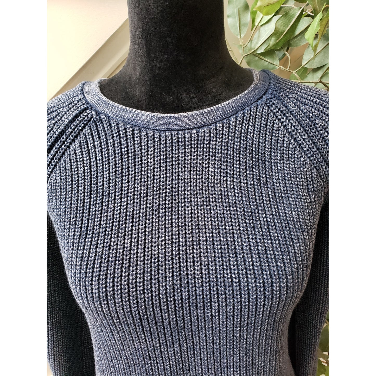 DO+BE Sweater Women's Small Blue Chunky Knit Cutout Back Raglan Cold Shoulder